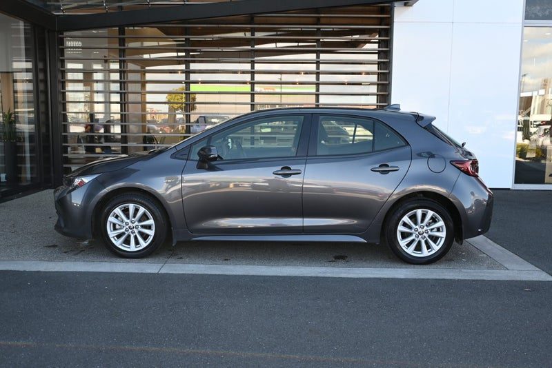 2025 Toyota Corolla GX 1.8, photo 3