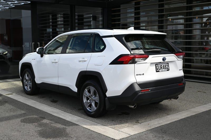 2024 Toyota RAV4 GX 2.5 Petrol Hybrid AWD SUV, photo 2