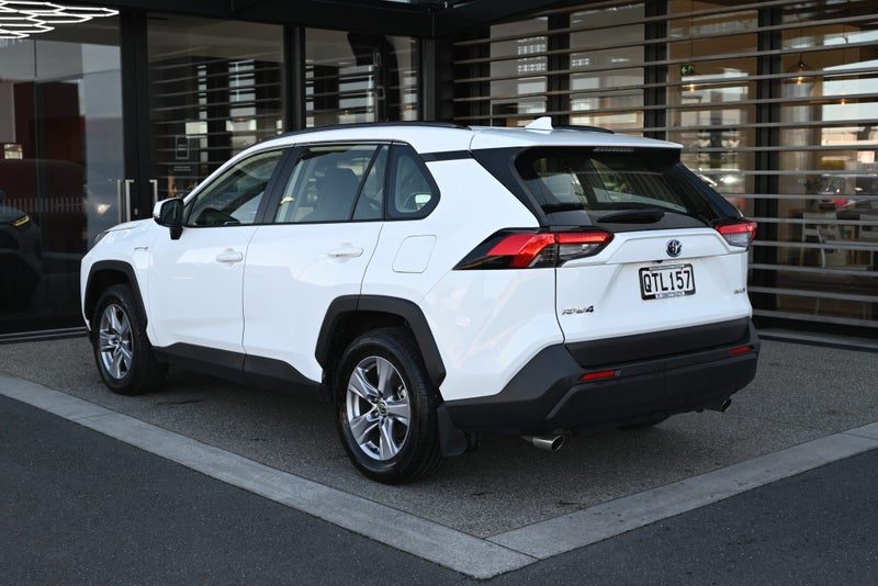 2024 Toyota RAV4 GX 2.5 Petrol Hybrid AWD SUV, photo 2