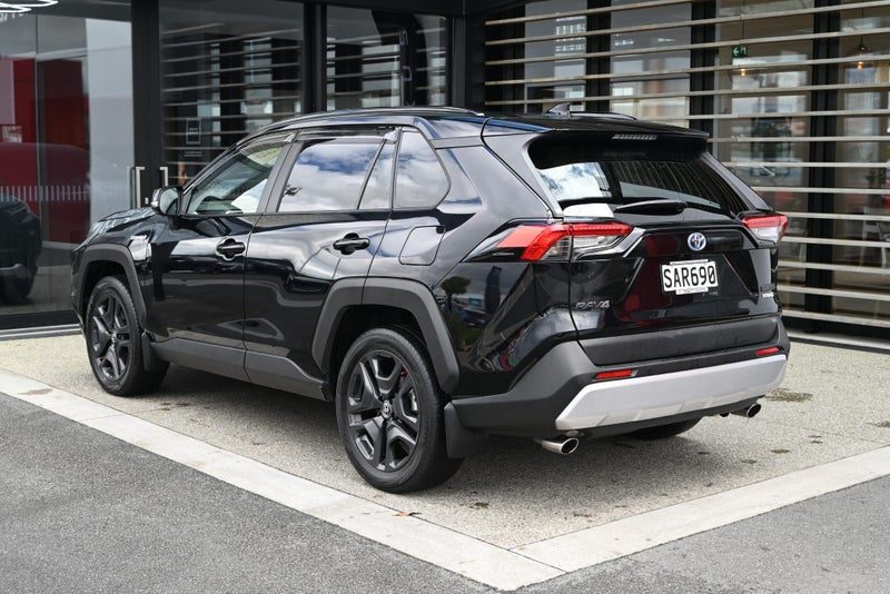 2024 Toyota RAV4 Adventure, photo 2