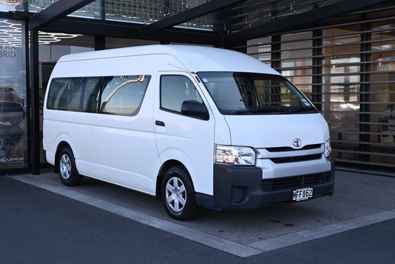 2019 Toyota Hiace 12 Seater Minibus