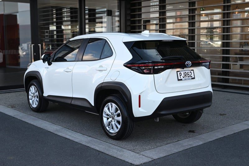 2022 Toyota Yaris Cross GX, photo 2