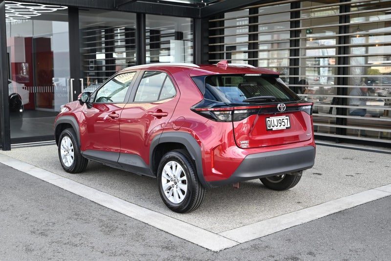 2024 Toyota Yaris Cross GX, photo 2
