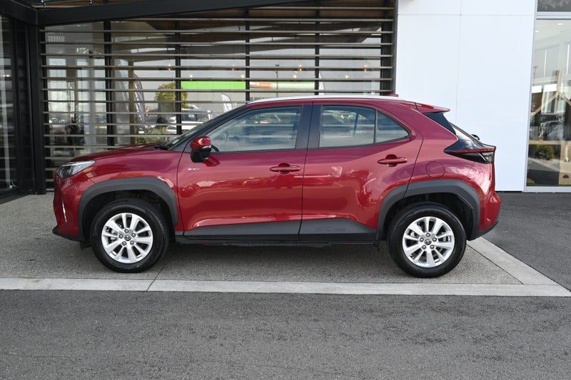 2024 Toyota Yaris Cross GX, photo 3
