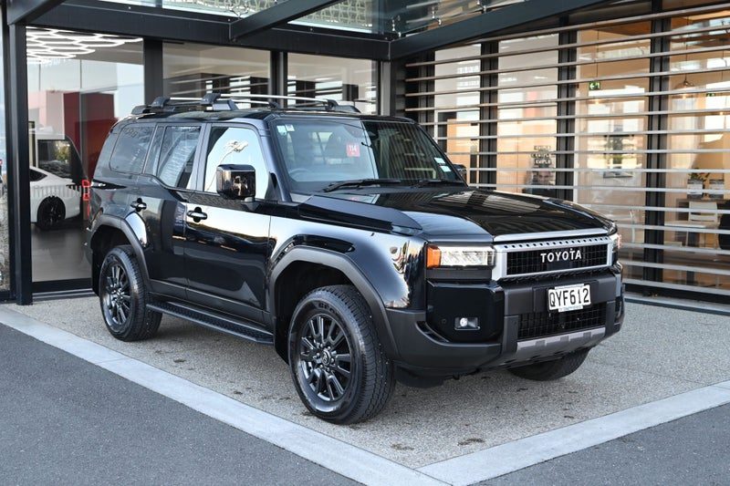 2024 Toyota Land Cruiser Prado GXL, main photo