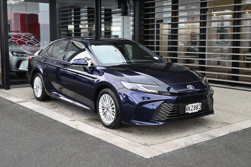 2025 Toyota Camry GX 2.5 Petrol Hybrid FWD Sedan