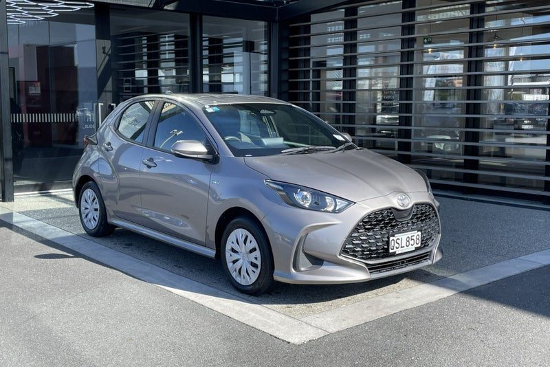 2024 Toyota Yaris GX 1.5