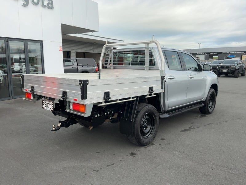 2025 Toyota Hilux SR, photo 3