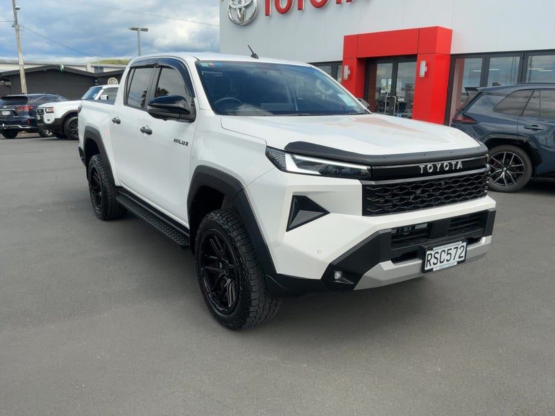 2026 Toyota Hilux SR 5 Limited