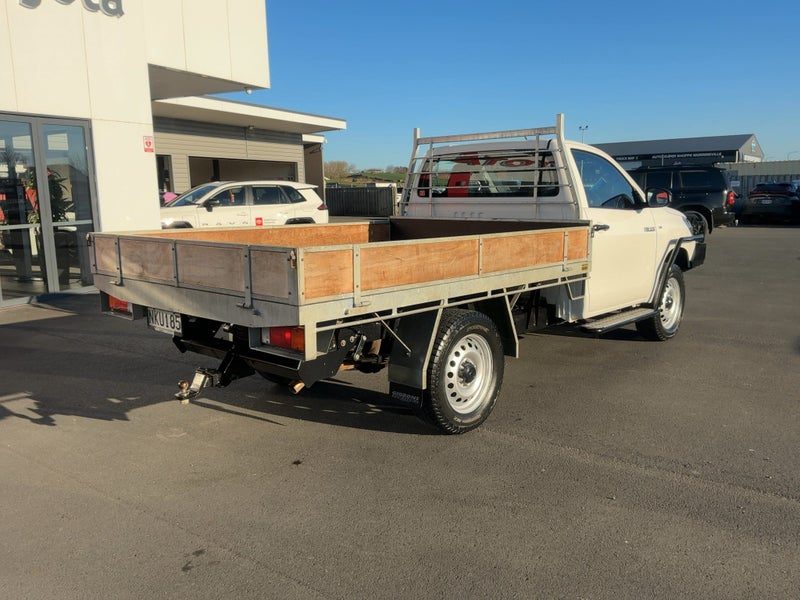 2021 Toyota Hilux SR, photo 3