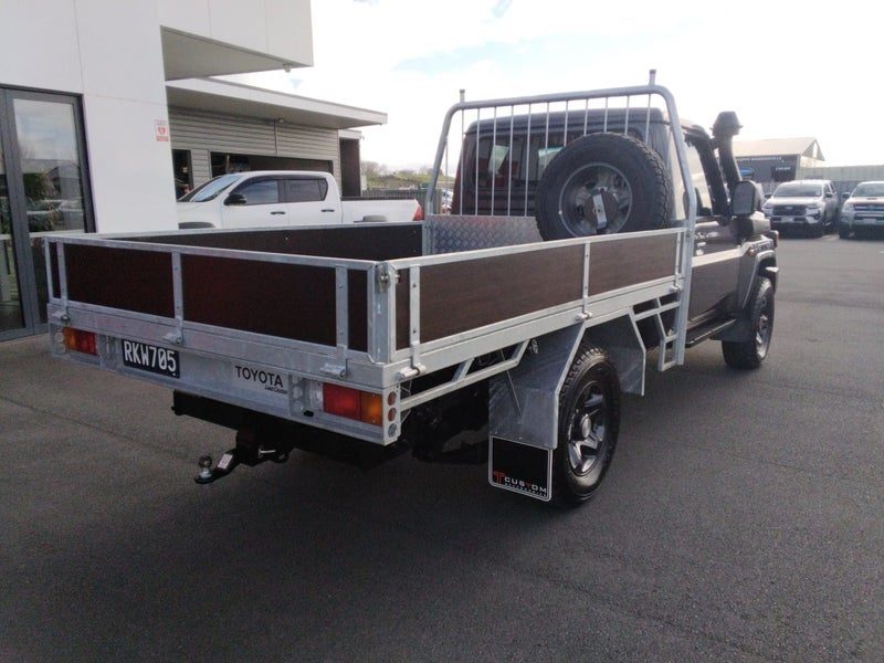 2025 Toyota Land Cruiser LT, photo 3