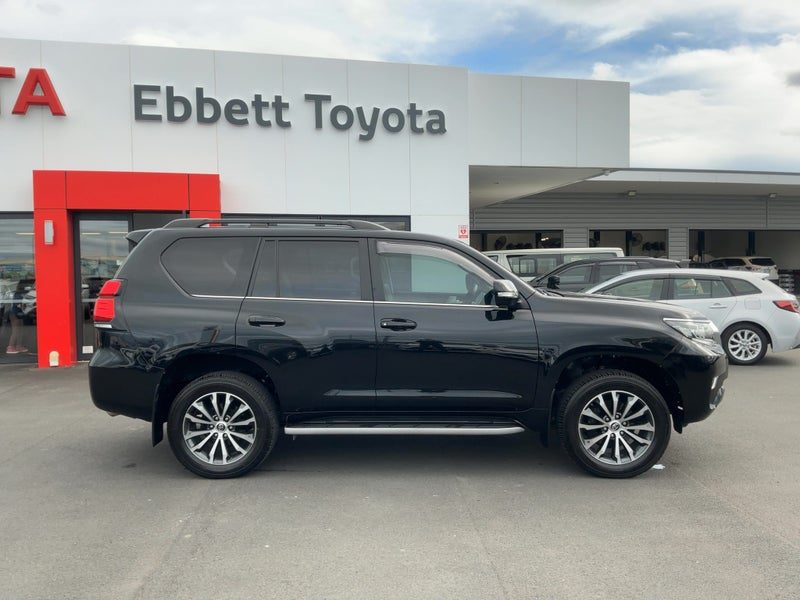2023 Toyota Land Cruiser Prado VX Limited, photo 2