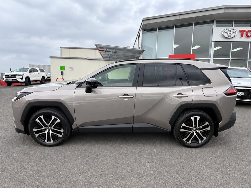 2026 Toyota RAV4 Limited, photo 2