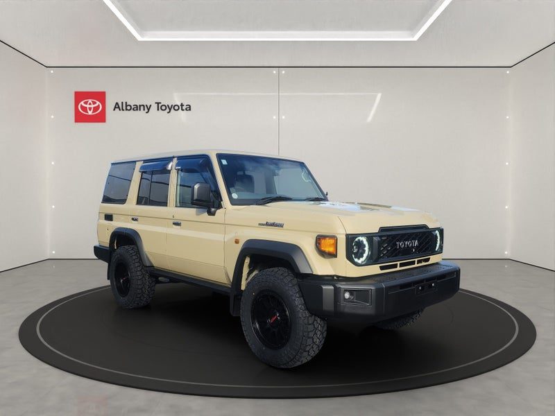 2025 Toyota Land Cruiser AX