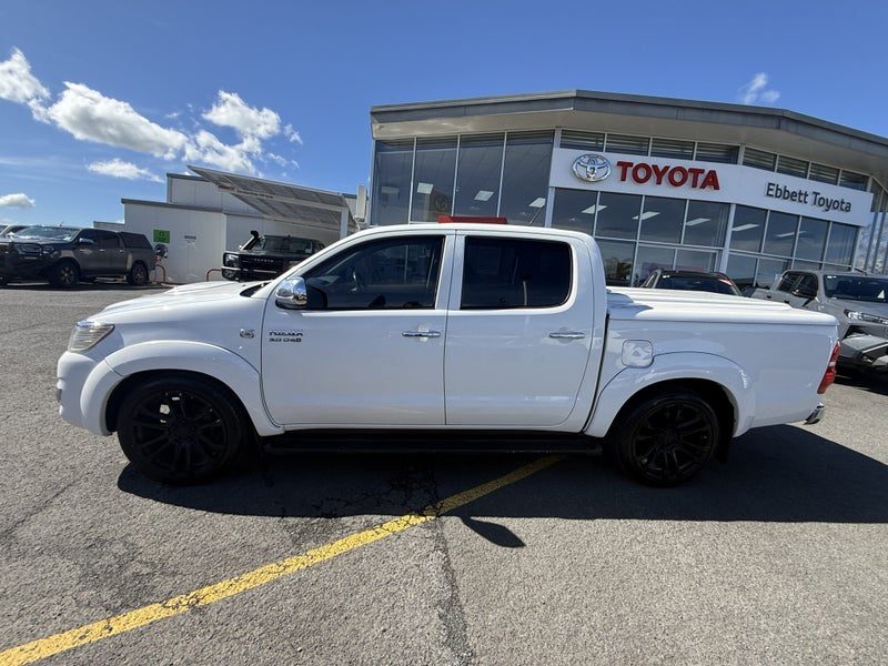 2013 Toyota Hilux 2WD 3.0TD D/C Ute 5MT, photo 2