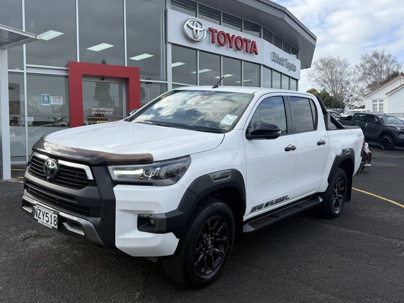 2022 Toyota Hilux SR 5 Cruiser