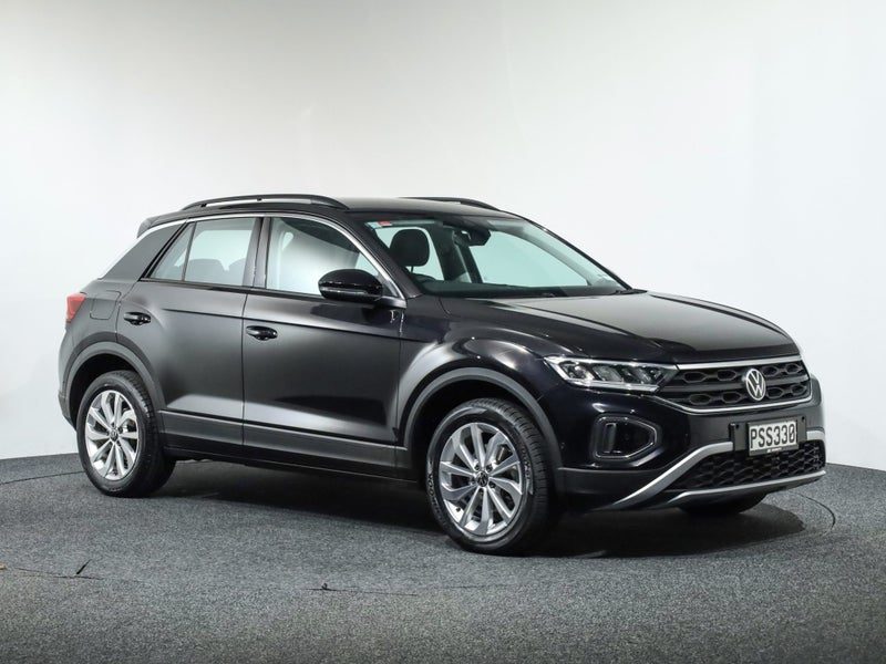 2023 Volkswagen T-Roc TSi Life 110kW, main photo