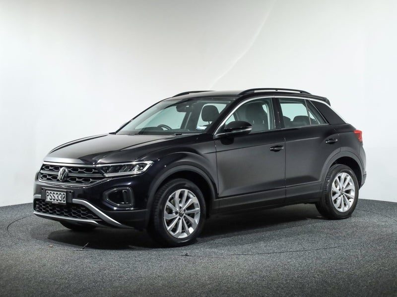 2023 Volkswagen T-Roc TSi Life 110kW, photo 3