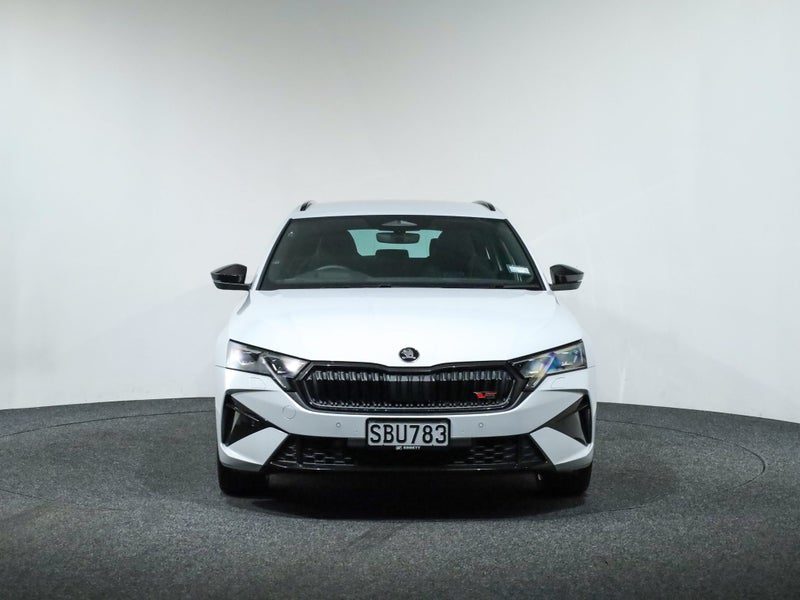 2026 Skoda Octavia RS + Wagon 195kW, photo 3