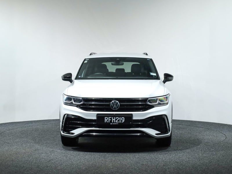 2025 Volkswagen Tiguan Allspace R-Line, photo 2