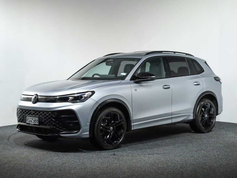 2025 Volkswagen Tiguan 3 Tsi R-Line AWD 195kW, photo 3
