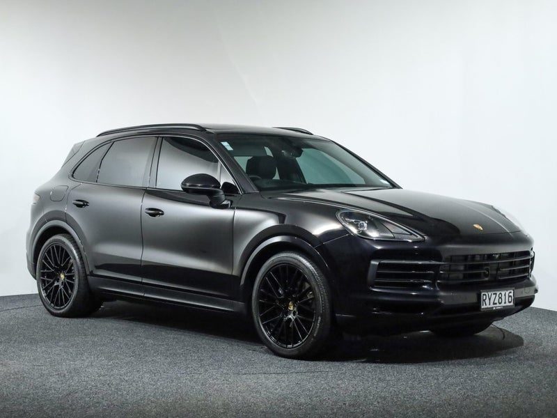 2021 Porsche Cayenne 3.0 Turbo V6 AWD, main photo