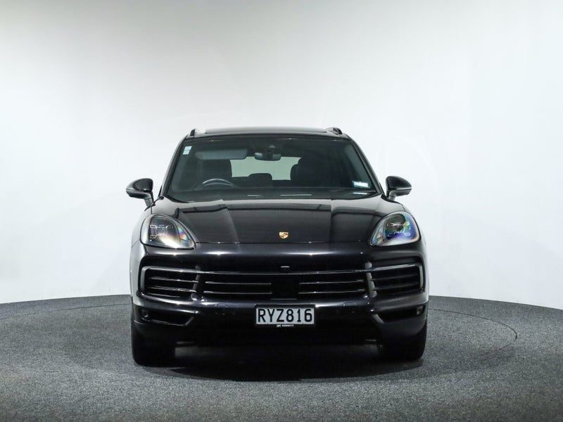 2021 Porsche Cayenne 3.0 Turbo V6 AWD, photo 2