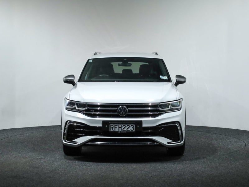 2025 Volkswagen Tiguan Allspace R-Line, photo 2
