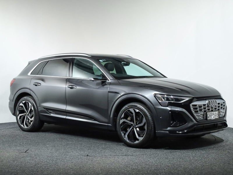 2024 Audi Q8 E-Tron 55 S-Line Quattro 300kW