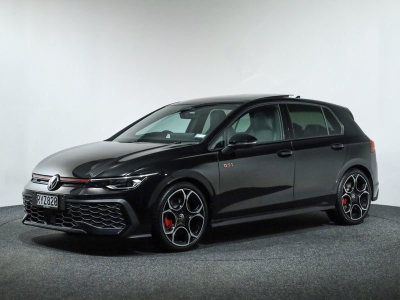 2026 Volkswagen Golf 8.5 GTI Touring 195kW, photo 3