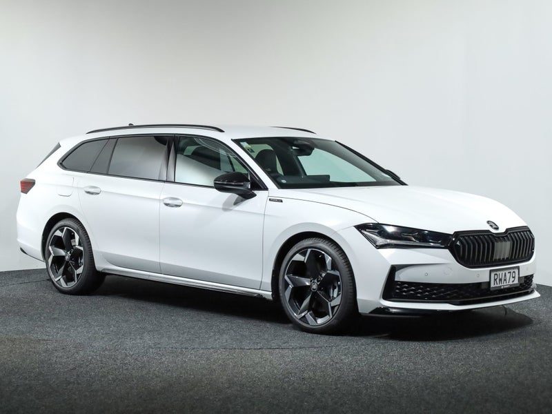 2026 Skoda Superb Sportline TSi 4x4 195Kw, main photo