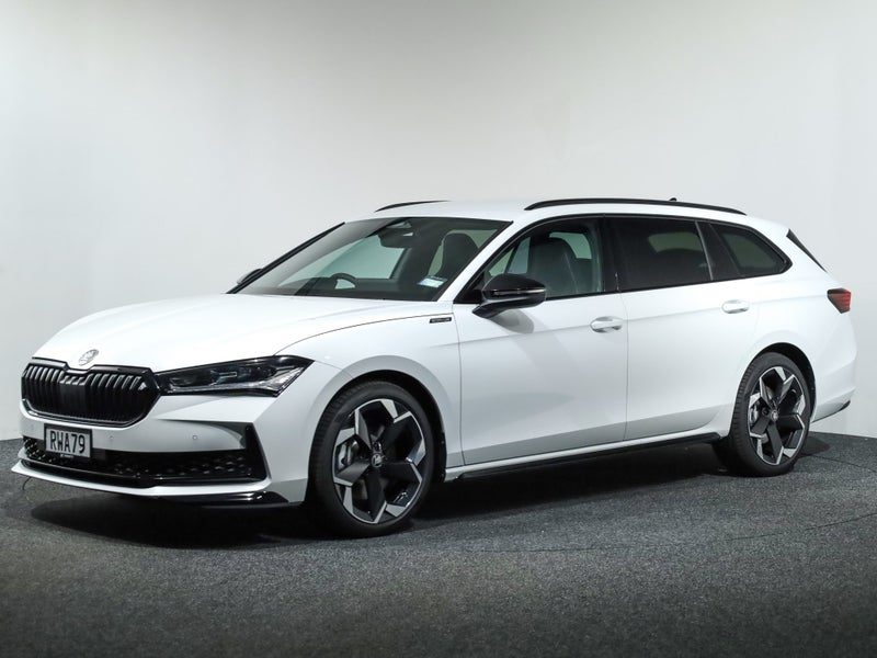 2026 Skoda Superb Sportline TSi 4x4 195Kw, photo 3