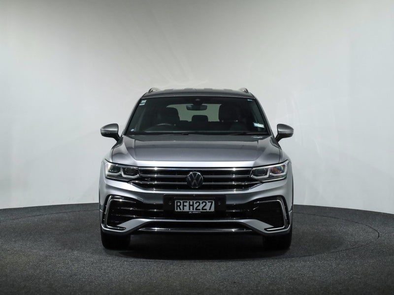 2025 Volkswagen Tiguan Allspace R-Line, photo 2