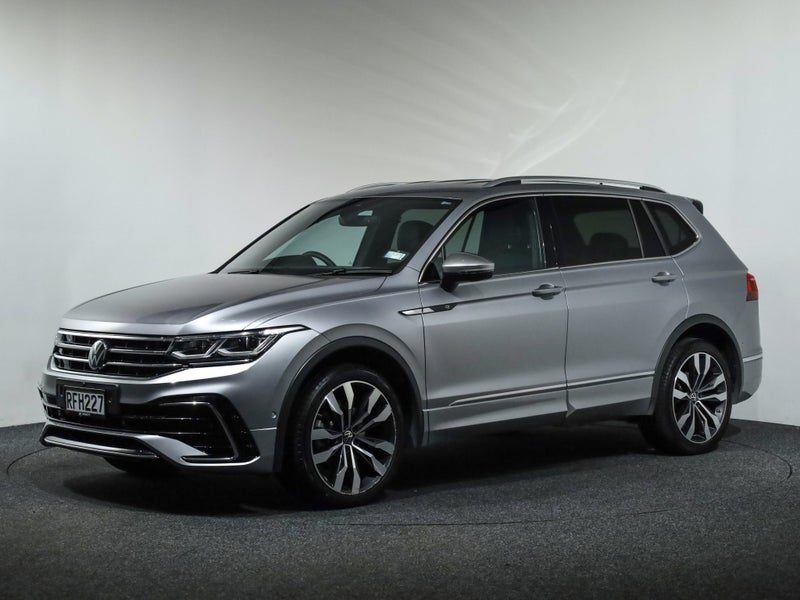 2025 Volkswagen Tiguan Allspace R-Line, photo 3