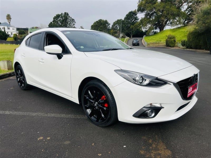 2014 Mazda Axela