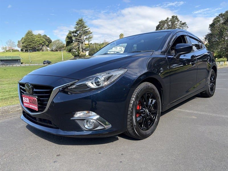 2015 Mazda Axela Sport