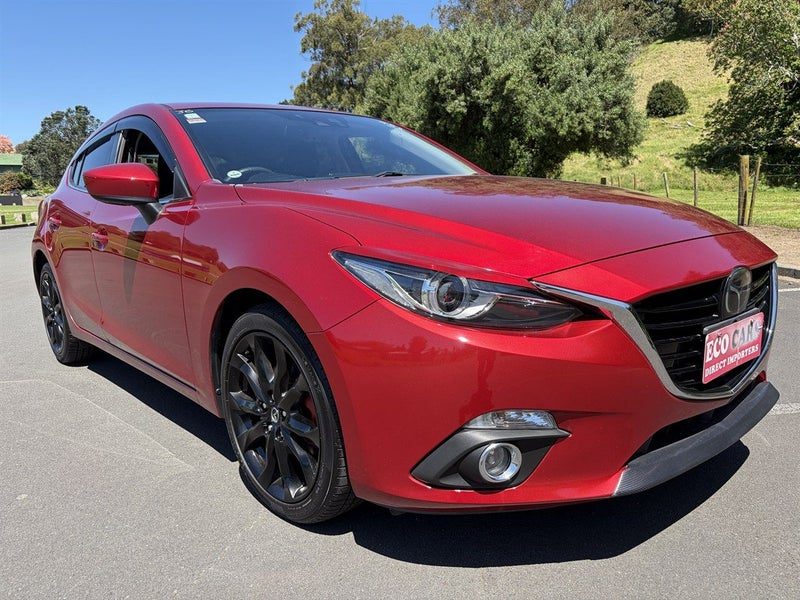 2015 Mazda Axela, photo 3