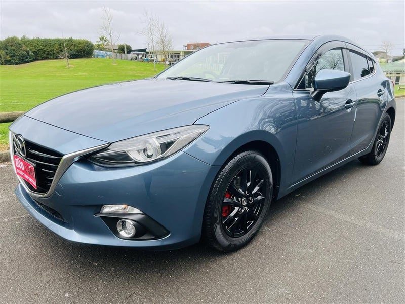 2014 Mazda Axela 1.5S 6 SPEED MANUAL SKYACTIV, photo 2