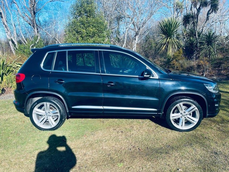 2014 Volkswagen Tiguan R Line 132 kw 4WD, photo 2