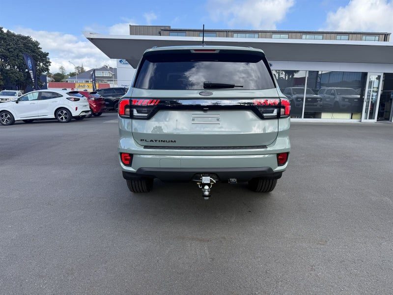 2026 Ford Everest PLATINUM, photo 3