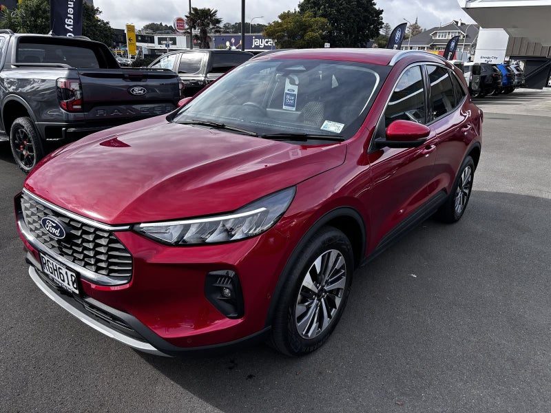 2025 Ford Escape TITANIUM, photo 3