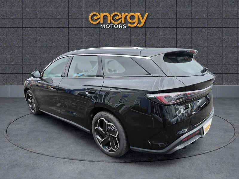 2026 BYD Seal Touring Premium, photo 3