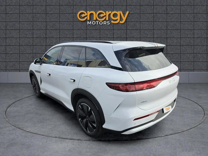 2026 BYD Sealion 8 DM-p Dynamic AWD, photo 3