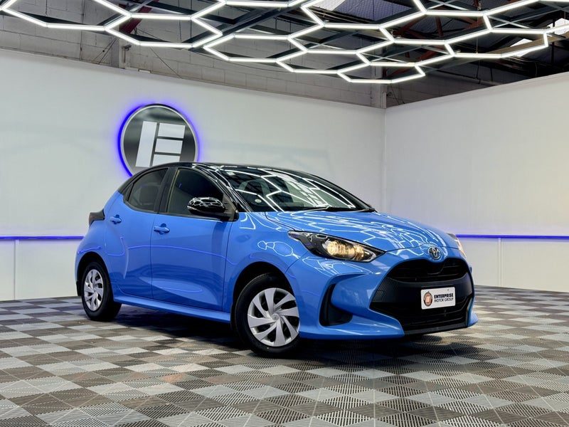 2021 Toyota Yaris X HYBRID GREAT COLOUR, main photo