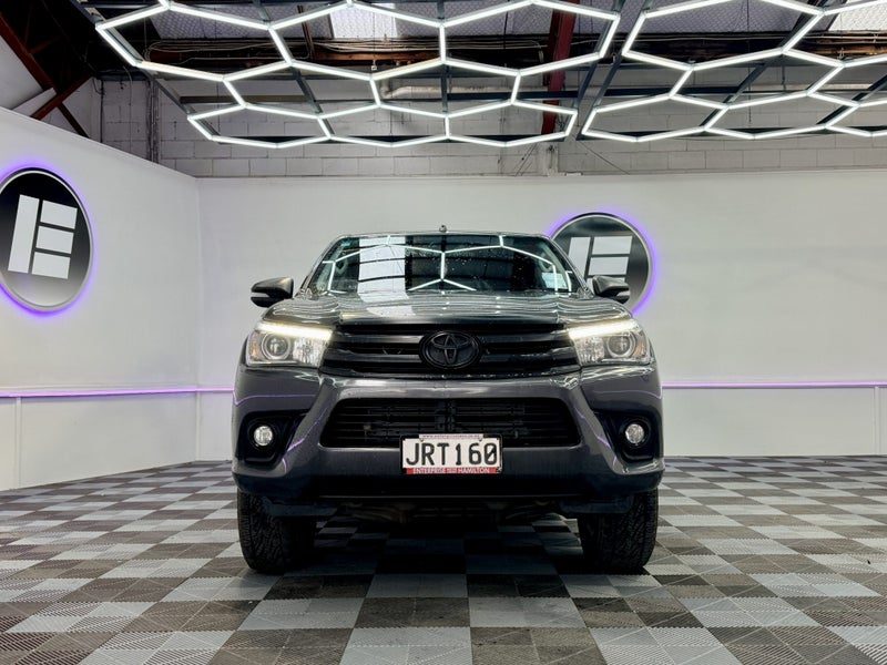 2016 Toyota Hilux SR5 TD DC 2.8D/4WD/6, photo 2