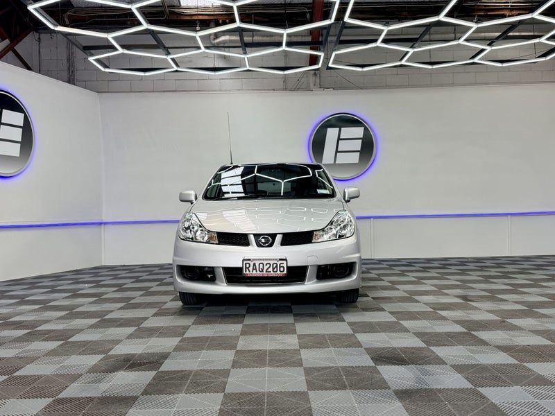 2015 Nissan Wingroad 1.5 Auto, photo 2