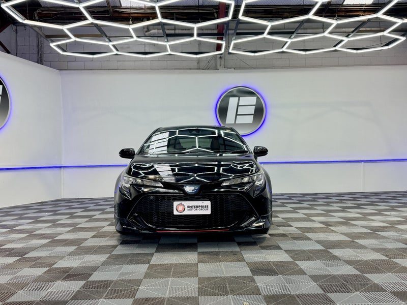 2018 Toyota Corolla G SPORT HYBRID, photo 2