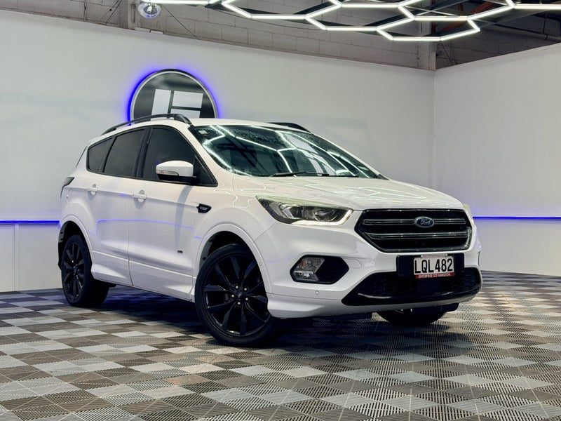 2018 Ford Escape ST-LINE 4WD - NZ NEW, main photo