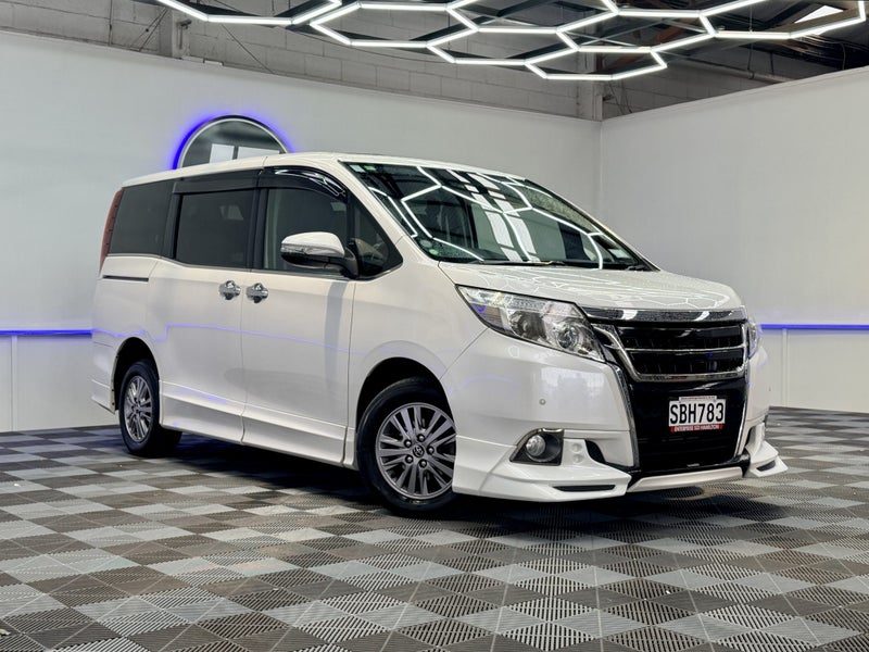 2015 Toyota Esquire 4WD 7 SEATER