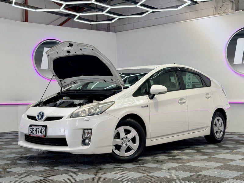 2012 Toyota Prius S HYBRID POPULAR, photo 3